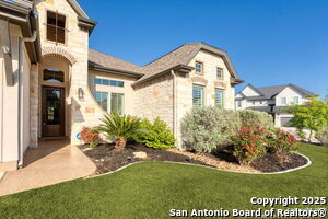 Foto del edificio - 17702 Horseman Rd