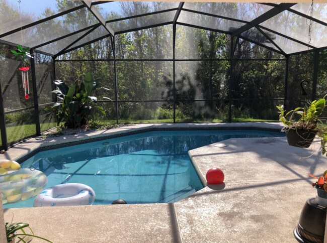 Foto del edificio - 5152 Heatherstone Ct