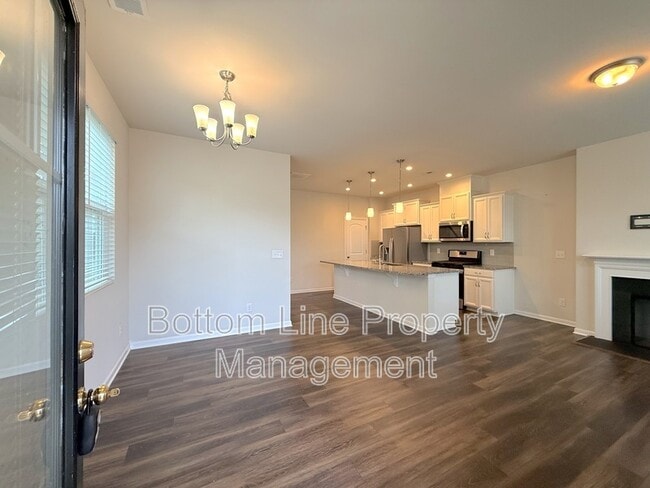 Building Photo - 11014 Chalkbark Ln