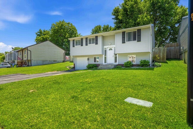 Building Photo - 4195 Burningtree Rd