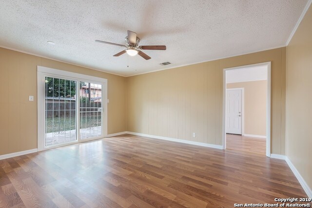 Foto del edificio - 506 Prestwick Blvd