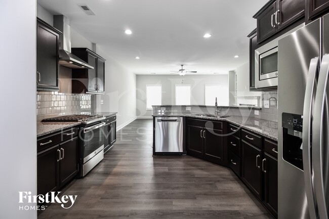 Foto del edificio - 4641 Skyview Trail