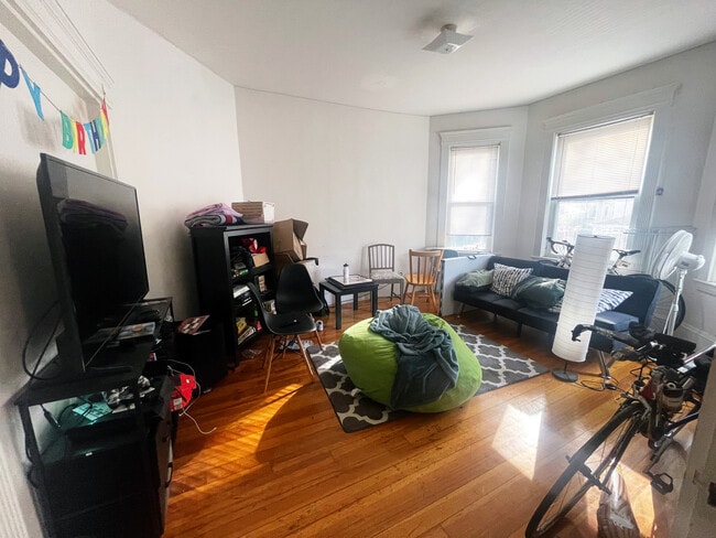 Foto del edificio - 9 Hillside St