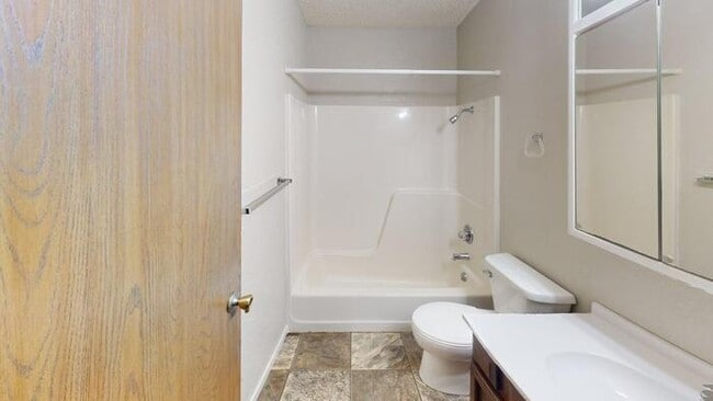 Foto del edificio - 1727 N Grandview Ln