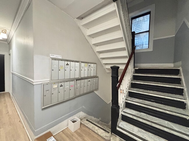 Building Photo - 5008 Palisade Ave