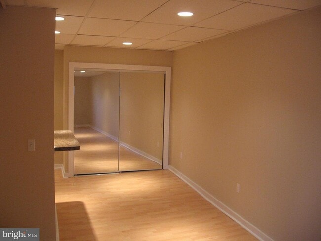 Building Photo - 80 Nassau St