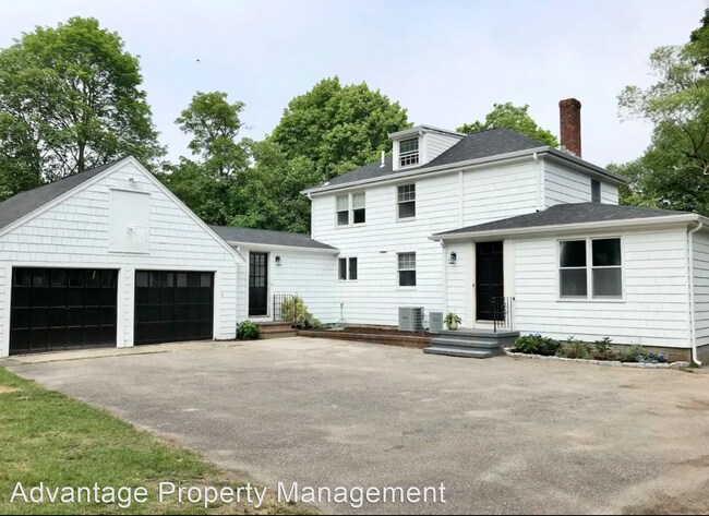 Building Photo - 4 br, 2.5 bath House - 77 Mill Road