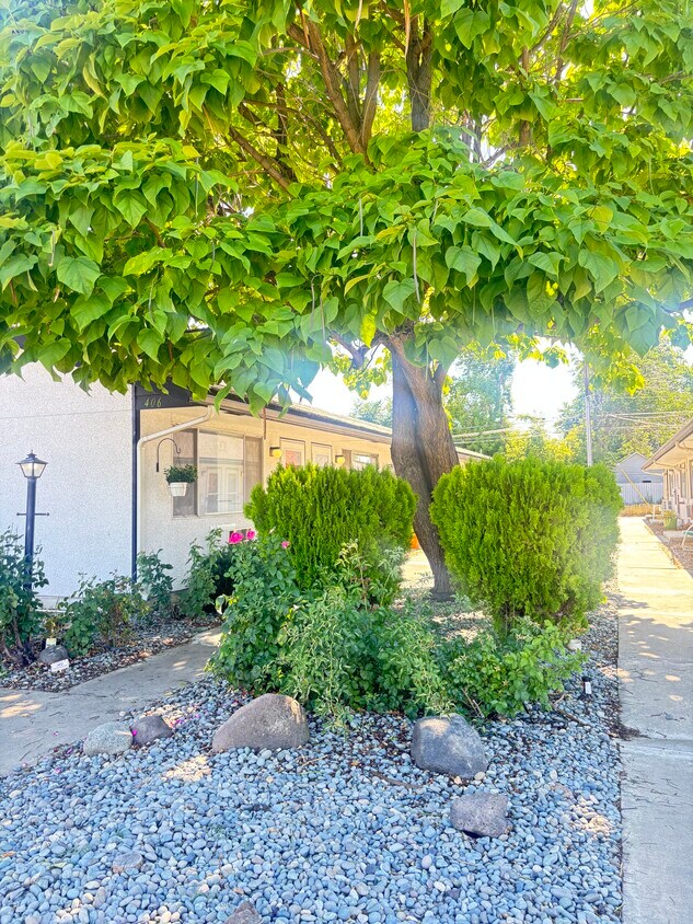 Foto principal - 404-406 S 9th Ave