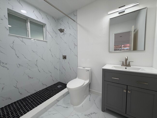 Building Photo - 11134 SW 6th St