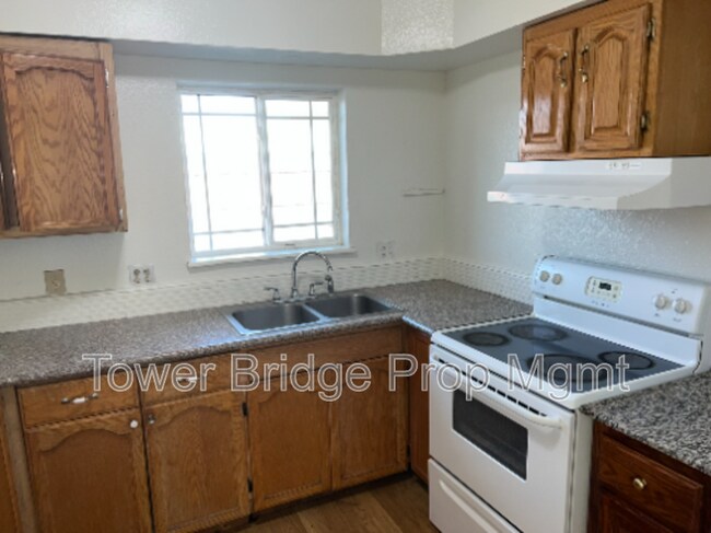 Foto del edificio - 2740 Crosby Way