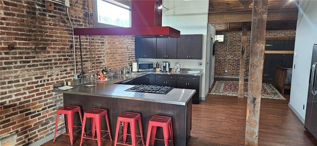 Foto del edificio - 693 W North St