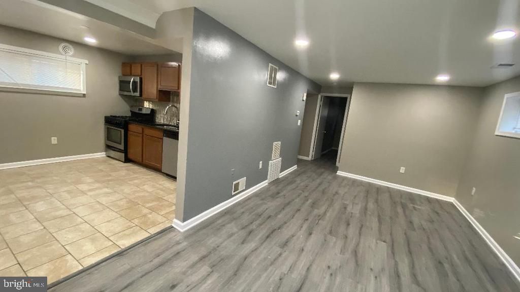 Primary Photo - 4616 Heath St