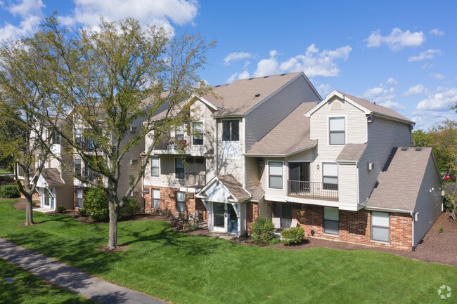 Building Photo - Fox Valley Villages