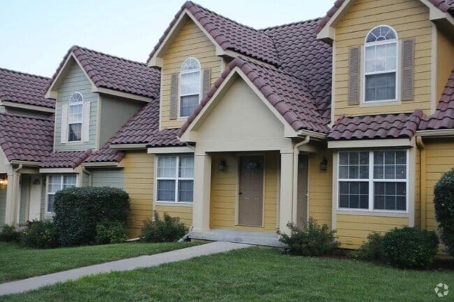 Townhome - HarborTown Villas