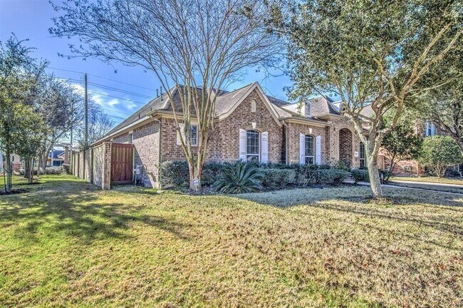 Foto del edificio - 12525 Rosewood Way Ln
