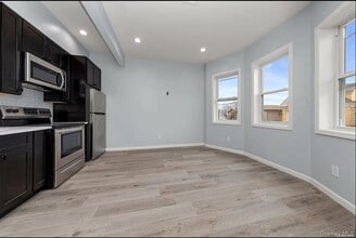 Building Photo - 32-17 105th St