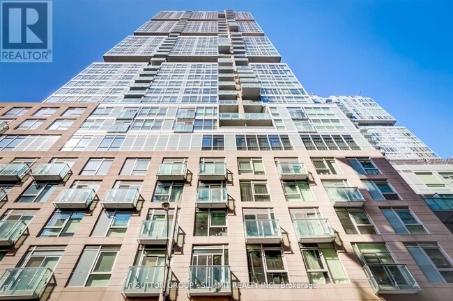 Building Photo - 30 Nelson St