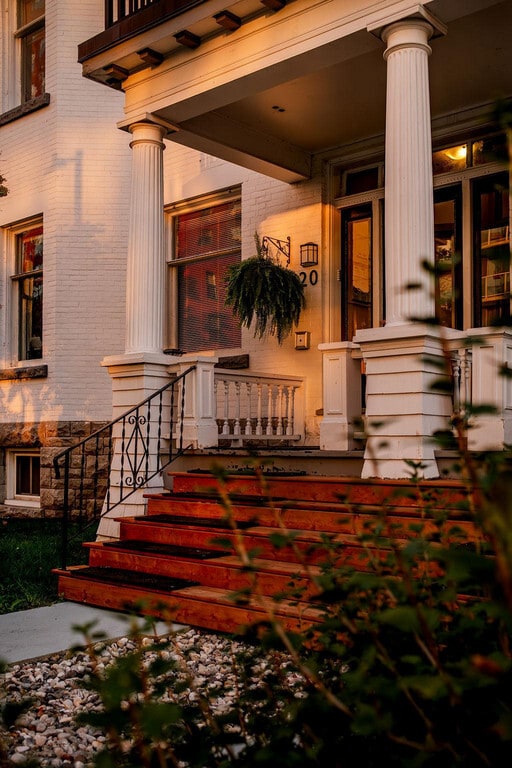 Building Photo - 120 Wurtemburg