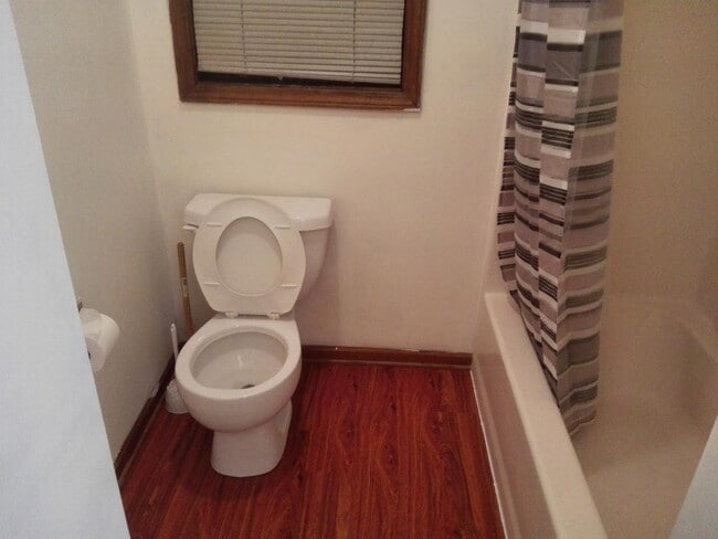 Building Photo - 5115 S Mont St