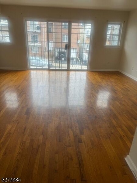 Foto del edificio - 45 Crawford St