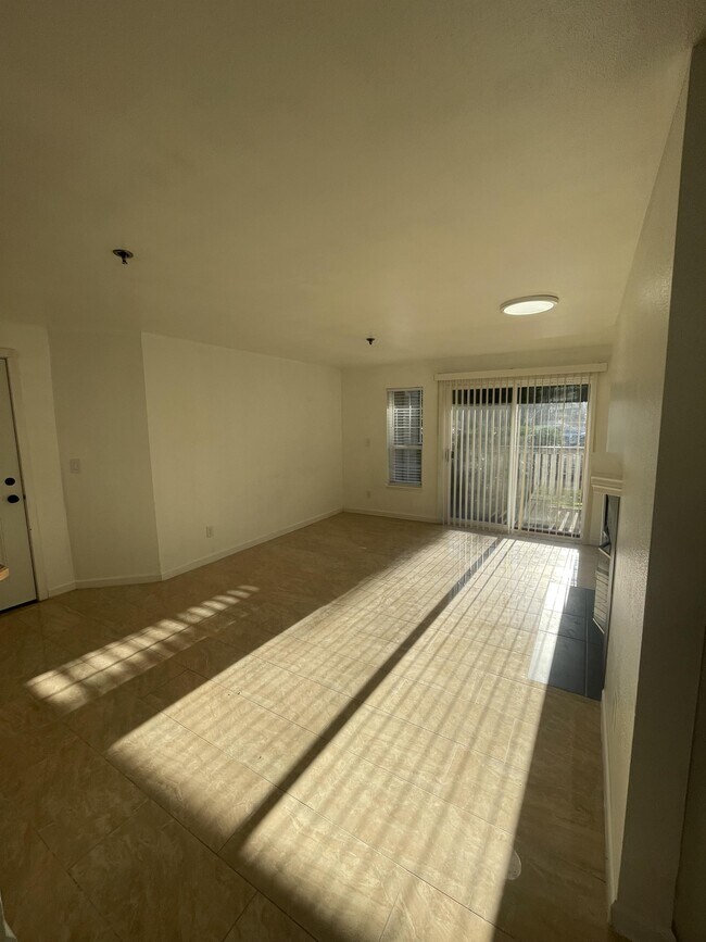 Foto del edificio - 215 100th St SW