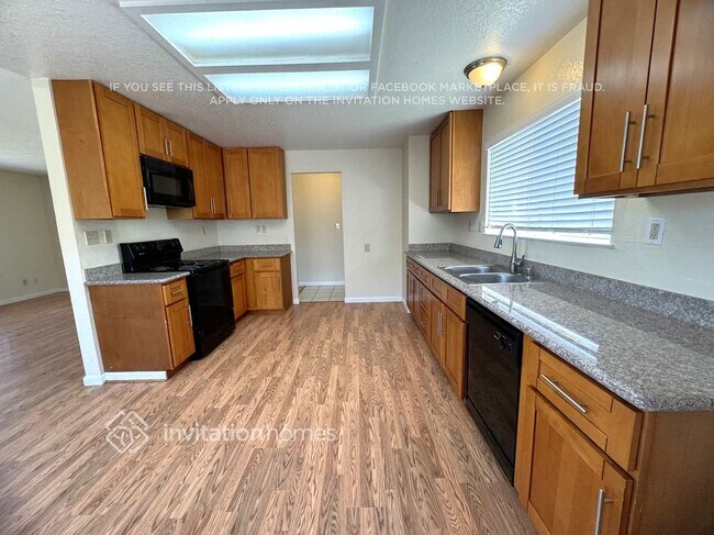 Foto del edificio - 1300 Worley Rd