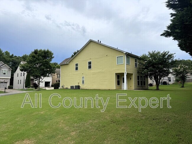 Foto del edificio - 6020 Falls Landing Dr