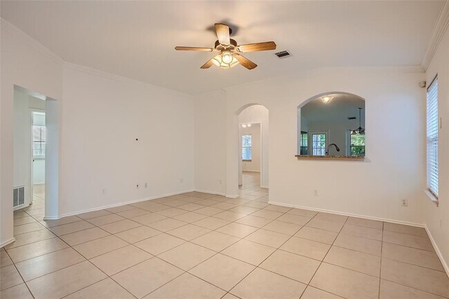 Foto del edificio - 2306 Billy Fiske Ln