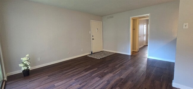 Building Photo - 12830 Midway Rd