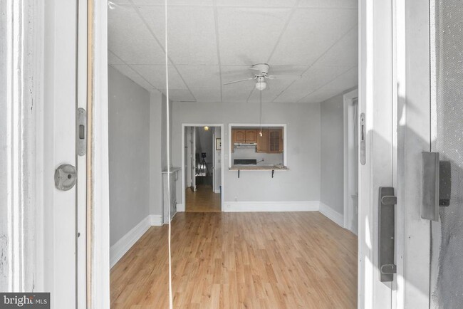 Building Photo - 711 Corinthian Ave