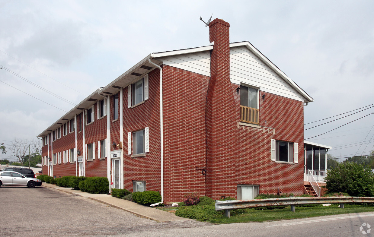 Primary Photo - 3022 Guion Rd