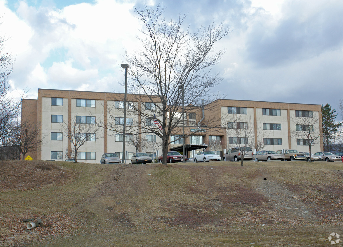 Primary Photo - Keystone Place Apartments