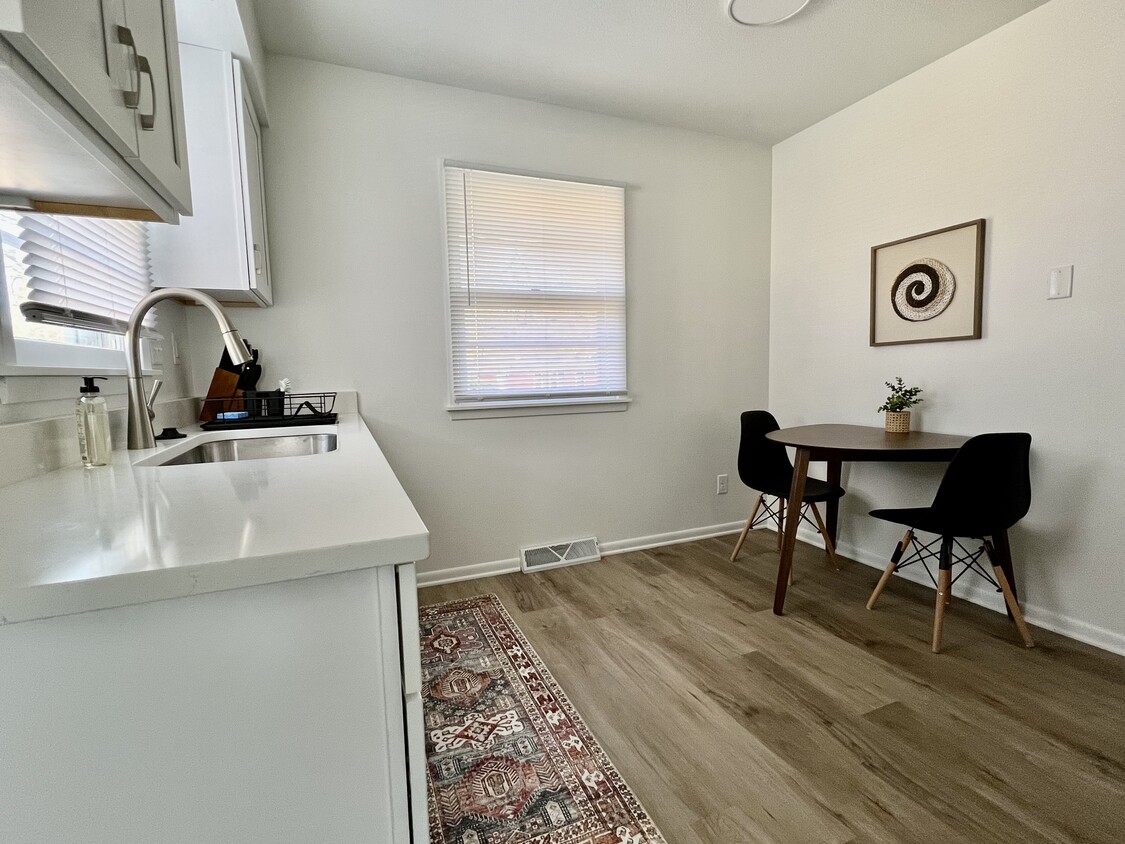 Foto principal - 2626 62nd St