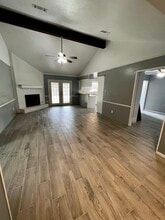 Building Photo - 4030 Thistledown Dr