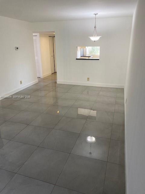 Foto del edificio - 8021 Southgate Blvd