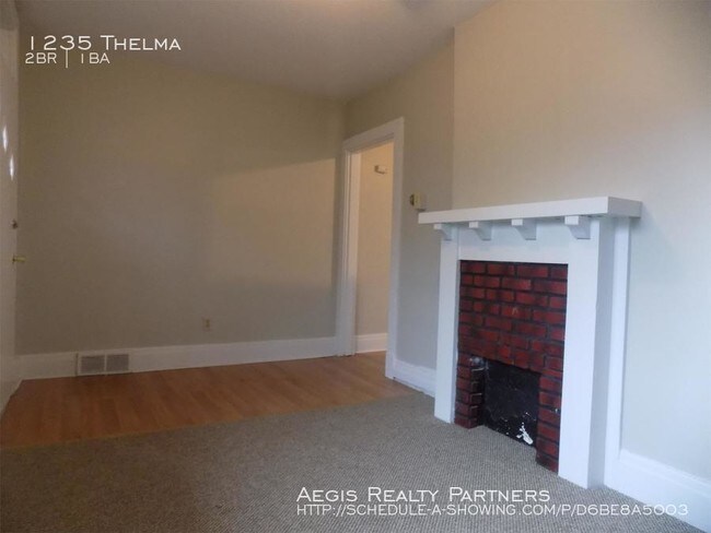 Building Photo - 1235 Thelma St