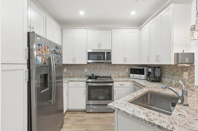 Building Photo - 7587 Morgan Way