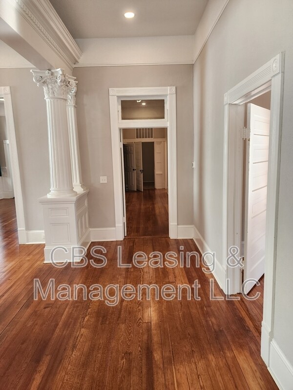 Foto del edificio - 2908 10th Ave