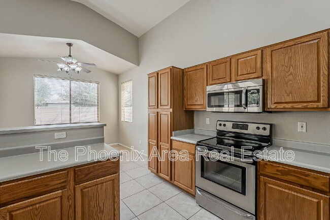 Building Photo - 4121 S Splendor Ct