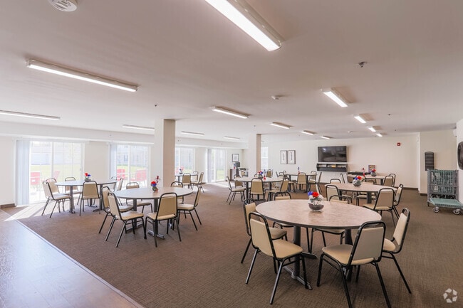 Community Room - Towne Square Senior Apartments