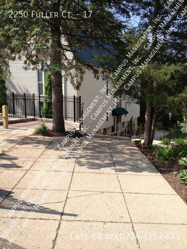 Primary Photo - 2250 Fuller Ct