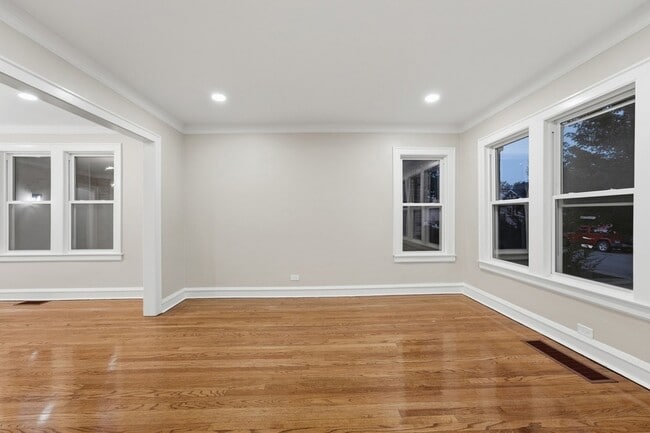 Foto del edificio - 2134 73rd Ave