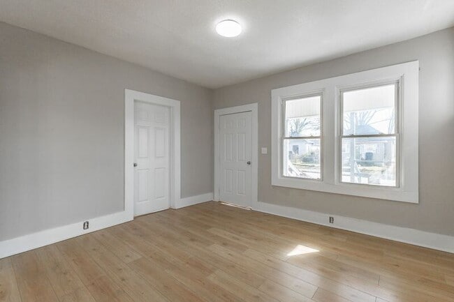 Building Photo - 2117 Foust St