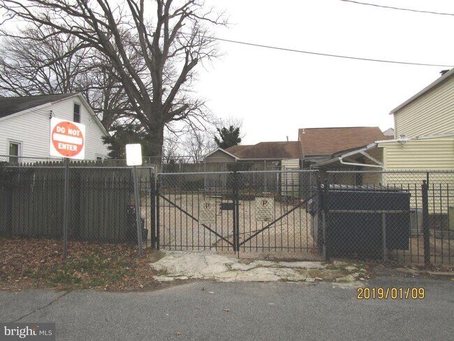 Foto del edificio - 4259 Southern Ave SE
