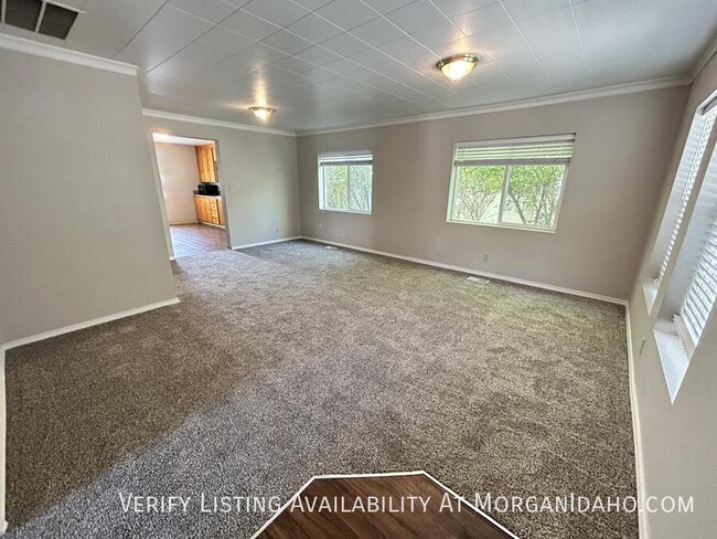 Foto del edificio - 8521 W Marigold St