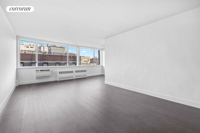 Foto del edificio - 333 E 14th St