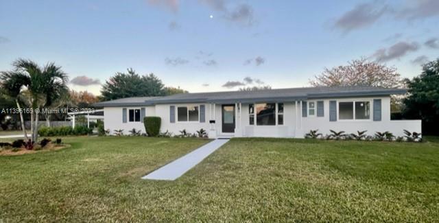 Building Photo - 17051 SW 85th Ave