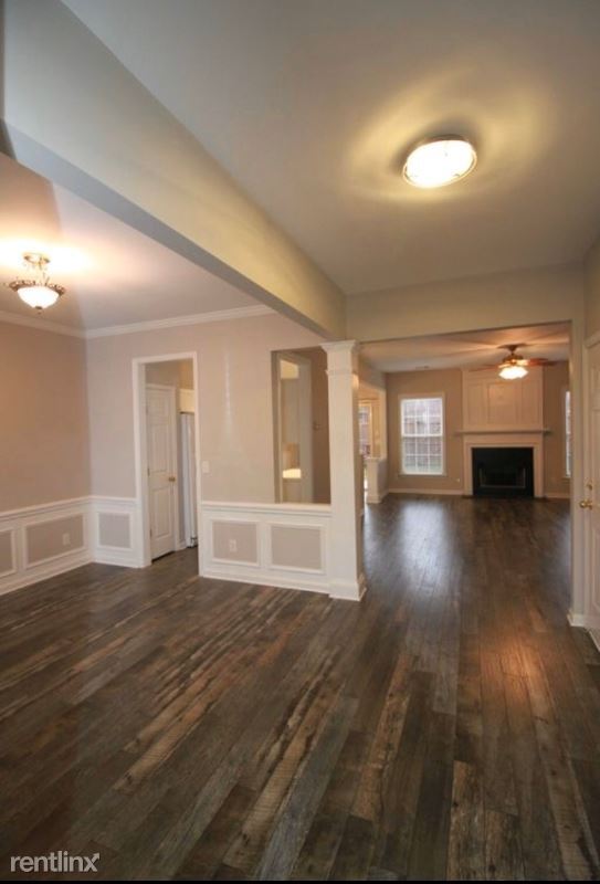 Building Photo - 3 br, 2.5 bath Townhome - 446 Old Towne Drive