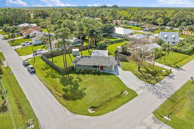 Photo - 5854 SE Orange Blossom Trail House