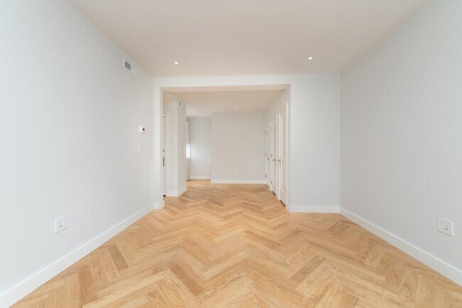 Foto del edificio - 19 Forest St